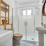 Aigon Apartman