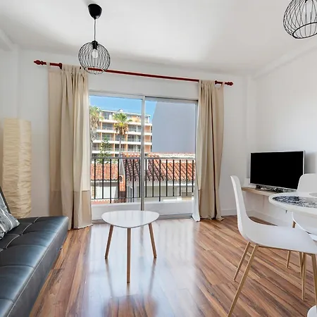 Aigon * بويرتو ذي لا كروز